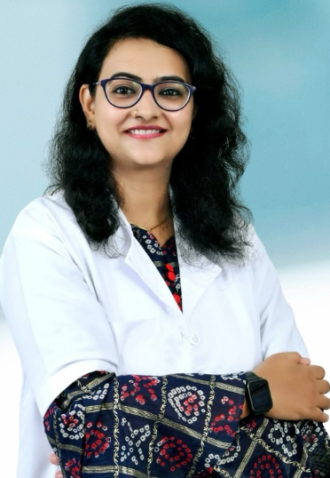 Dr Vaishali Makwana